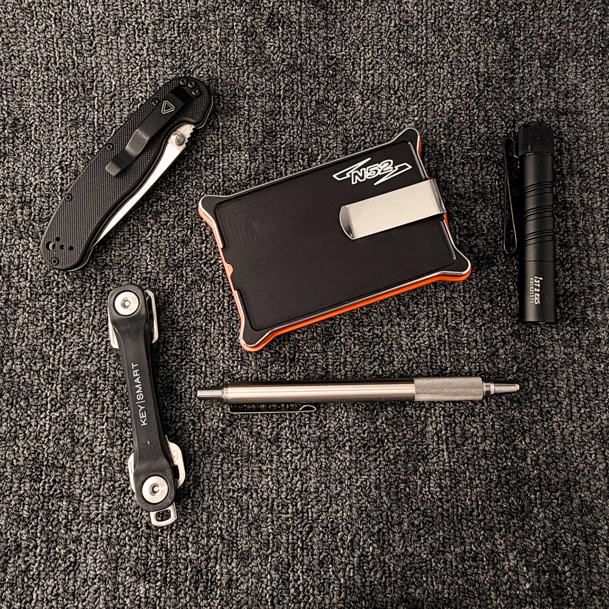 N52 Wallet — Black